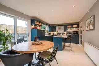 16 Portsmouth GardensImage 14