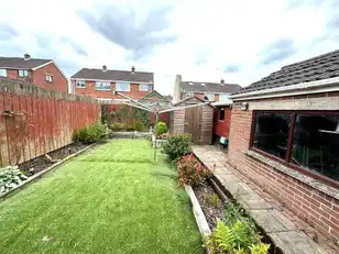 30 Fairview GardensImage 10