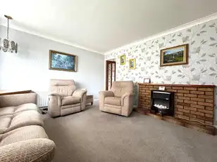 30 Fairview GardensImage 2