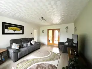 10 Baird CrescentImage 6