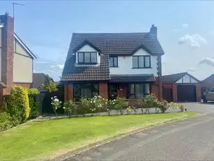 Image 1 for 10 Baird Crescent