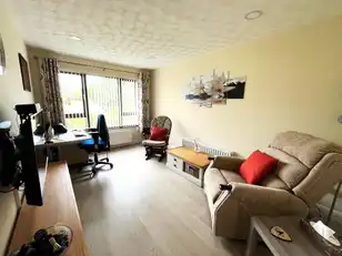 10 Baird CrescentImage 12