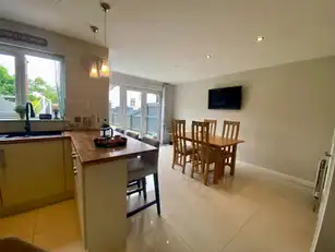 19E Downshire RoadImage 7