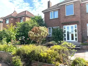 15 Downshire GardensImage 4