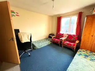 Apt 37 KillaloeImage 8