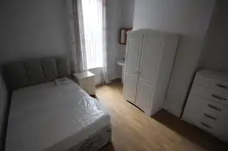 12 Malone AvenueImage 7