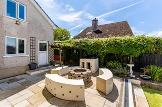49 Cliveden CrescentImage 26