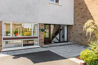 49 Cliveden CrescentImage 2