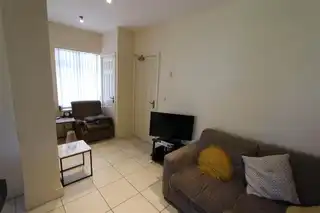 75 Ashley AvenueImage 4