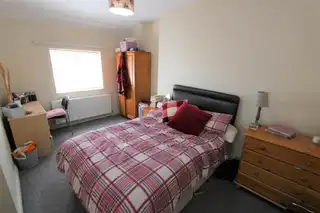75 Ashley AvenueImage 9