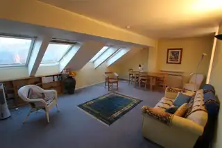 Apt 9 Colenso CourtImage 3