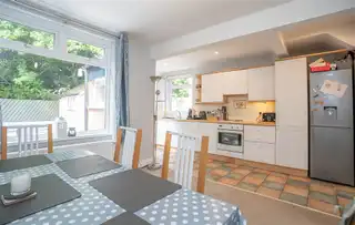 38 Sunnyhill ParkImage 5