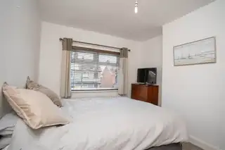 38 Sunnyhill ParkImage 10