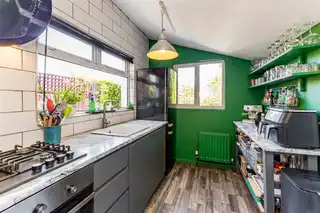 372 Castlereagh RoadImage 12
