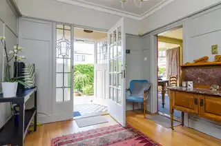 10 Shrewsbury DriveImage 4