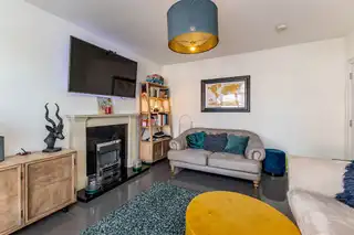 31 Meadow GreenImage 6