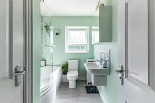 31 Meadow GreenImage 19