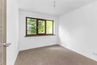 8C Stranmillis CourtImage 13