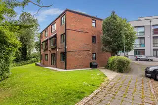 8C Stranmillis CourtImage 16