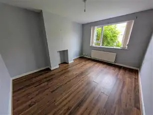 37 Glendale Avenue NorthImage 4