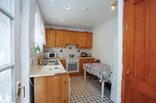 35 Damascus StreetImage 5