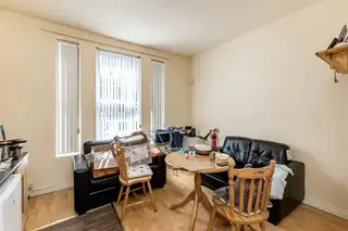 21 Dunluce AvenueImage 6
