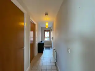 Apt 30 4 Annadale SquareImage 3