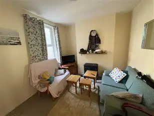 2 Sandhurst DriveImage 3