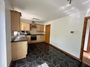 34 St James MeadowImage 3