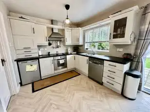 27 Brook LodgeImage 5