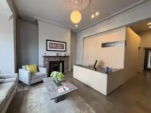 169 University Street Office 6Image 1
