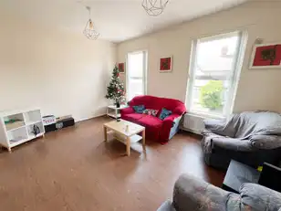77 Wellesley Avenue, Flat 2Image 3
