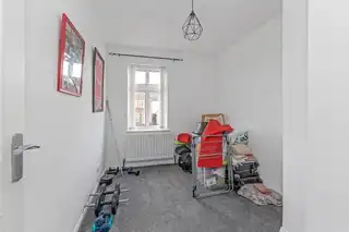 6 Hawthorne CourtImage 15