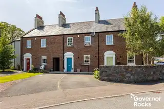 Image 1 for 17 Manor Farm Crescent