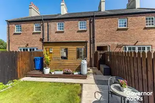 17 Manor Farm CrescentImage 24