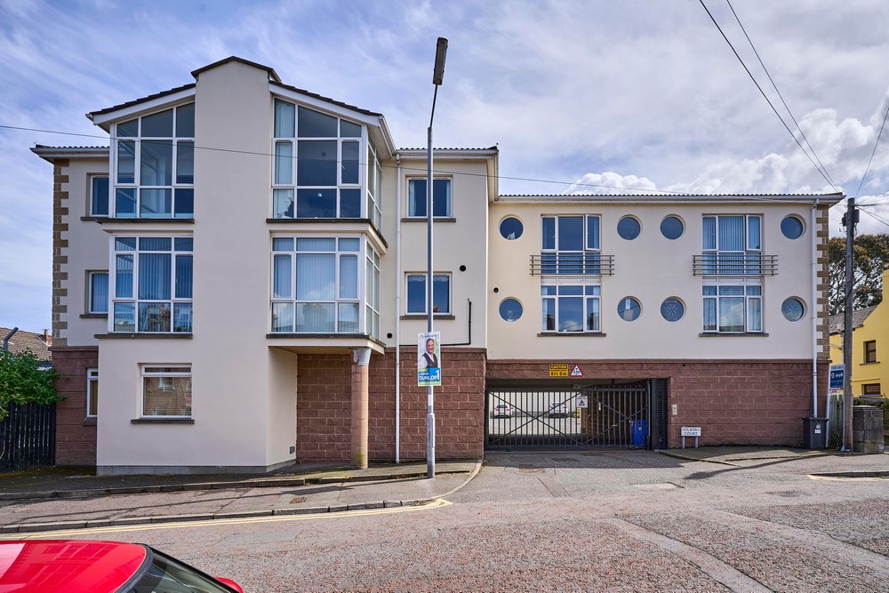 Properties for Sale in Ballyholme