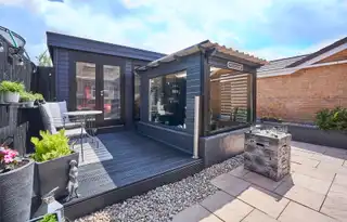 21 Viceroys WoodImage 20