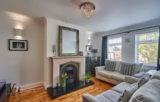 21 Viceroys WoodImage 5