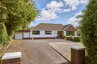 3B Holywood RoadImage 5