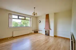 3B Holywood RoadImage 12