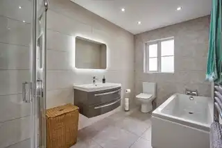 3 Whitechurch MeadowsImage 17