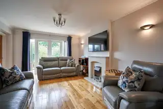 34 Glenmillan ParkImage 8