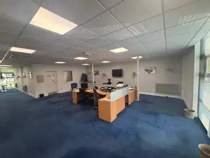 Unit 1A 189 Airport Road WestImage 6