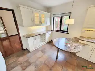9 Heston DriveImage 6