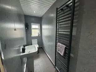 15 Brooklands DriveImage 8