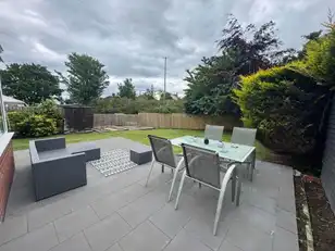 15 Brooklands DriveImage 14