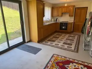 8 Fairview AvenueImage 8