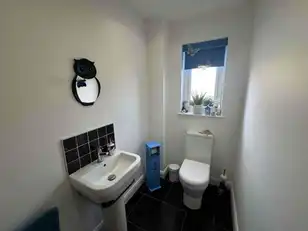 5 Highgrove GateImage 8