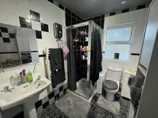 20 Thorndene ParkImage 9