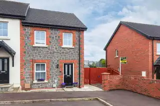 Image 1 for 37 Ballyveigh Avenue